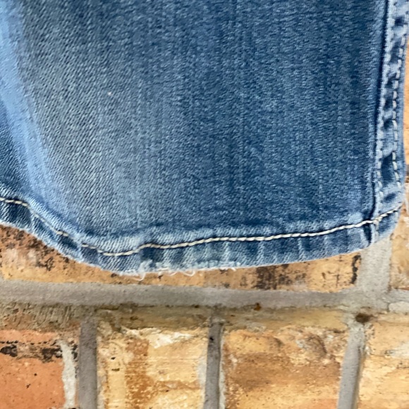 Miss Me Jeans - Picture 7 of 9